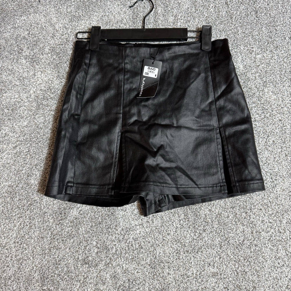 Faux Leather Skort Size Medium Edgy Streetwear Biker Y2K Minimalist Grunge Punk